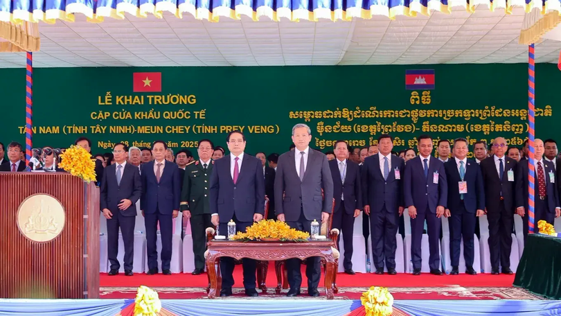 Khai trương cặp cửa khẩu quan trọng Việt Nam - Campuchia