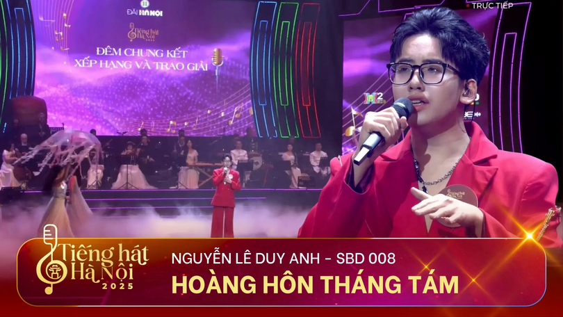 Hoàng hôn tháng Tám