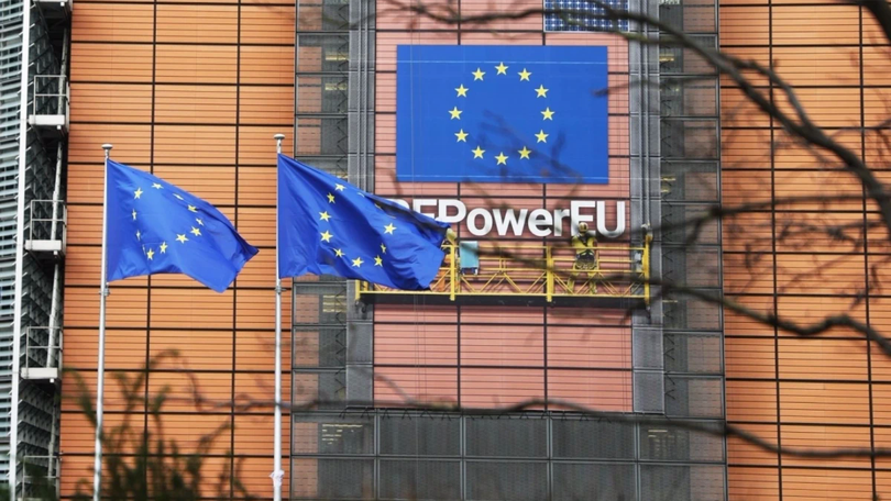 EU thảo luận việc sử dụng tài sản đóng băng của Nga