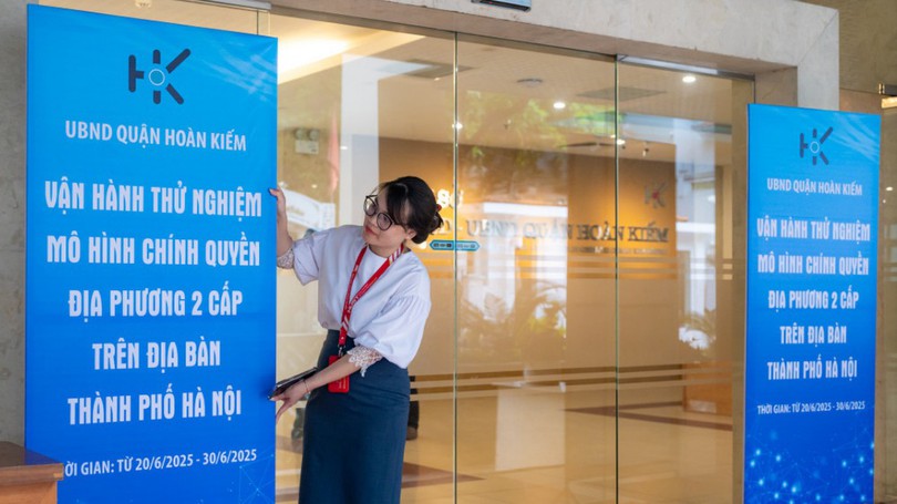 Đưa chính quyền đến gần dân