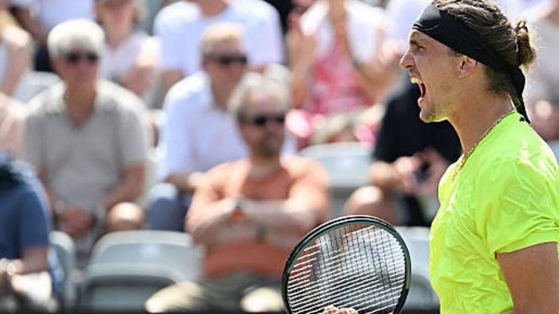 Alexander Zverev giành vé vào tứ kết Halle Open