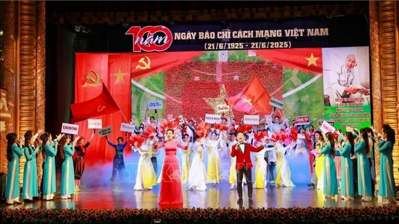Đêm nghệ thuật đặc biệt tôn vinh nghề báo