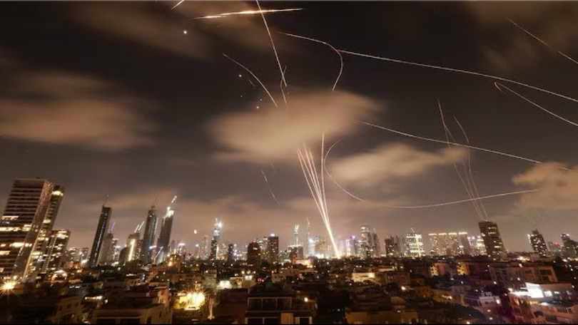 Iran, Israel dội tên lửa vào các mục tiêu của đối phương