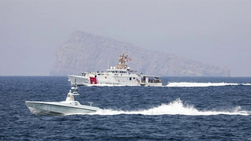 Quốc hội Iran thông qua việc đóng eo biển Hormuz
