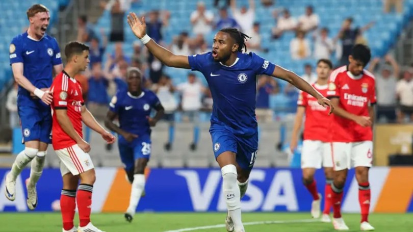 Hai đội bóng đầu tiên lọt tứ kết FIFA Club World Cup