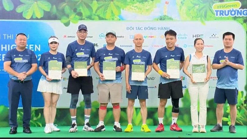 Sôi động giải Pickleball gây quỹ trồng cây xanh ở Trường Sa