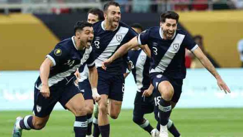 Canada bị loại ở tứ kết Gold Cup