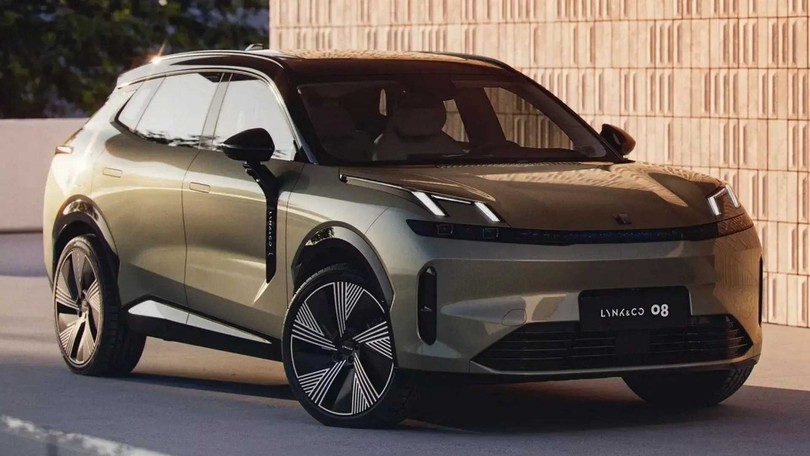Kỷ lục mẫu xe chạy 1.800km chỉ với một bình xăng