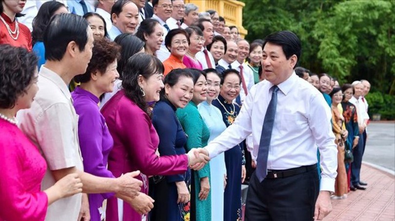 Chủ tịch nước gặp mặt cán bộ Hội khuyến học tiêu biểu