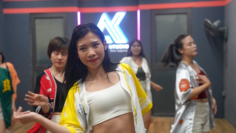Nhảy zumba buổi tối