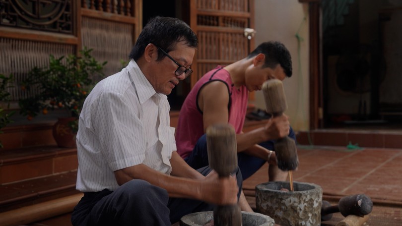 Làm du lịch ở làng giò chả