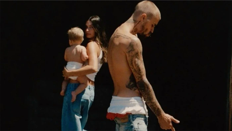 Justin Bieber trở lại với album 'SWAG' sau 4 năm vắng bóng
