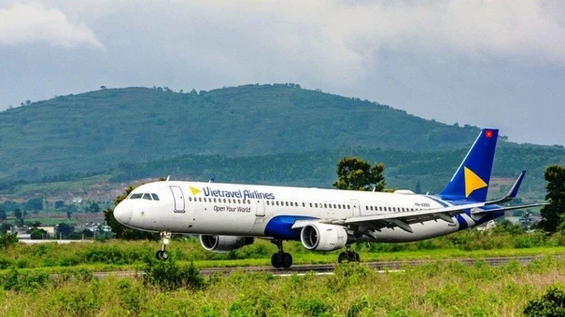 Hàng loạt chuyến bay của Vietravel Airlines bị hủy