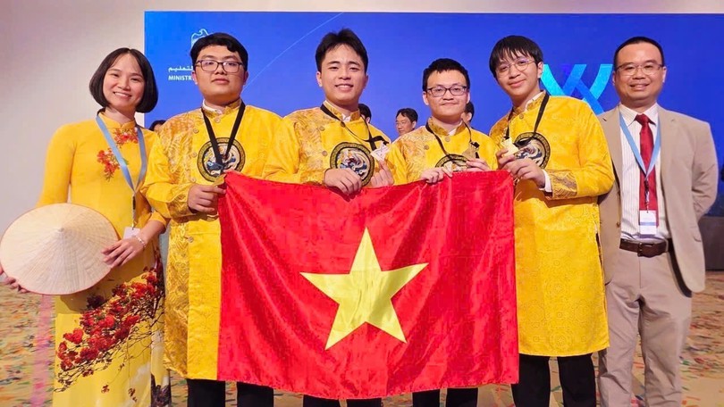 Việt Nam giành bốn Huy chương Vàng Olympic Hóa học Quốc tế
