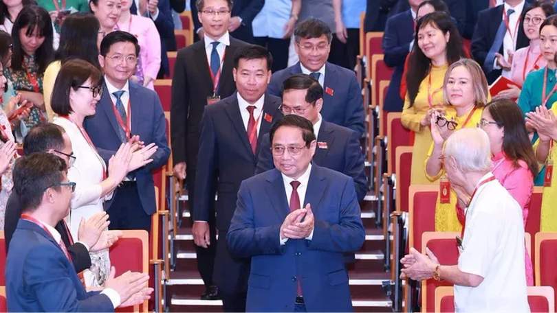 Xây dựng Đảng bộ và ngành Ngoại giao chuyên nghiệp, hiệu quả