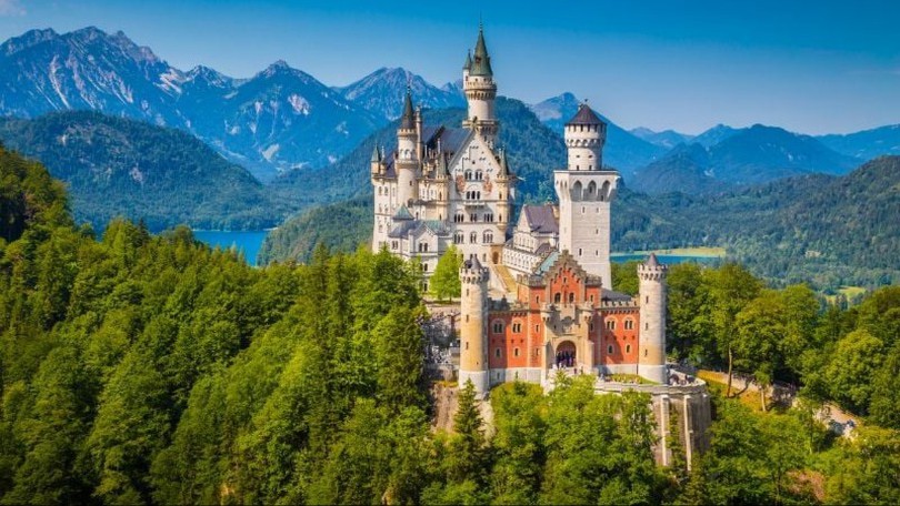 Lâu đài cổ tích Bavaria được ghi danh Di sản Thế giới
