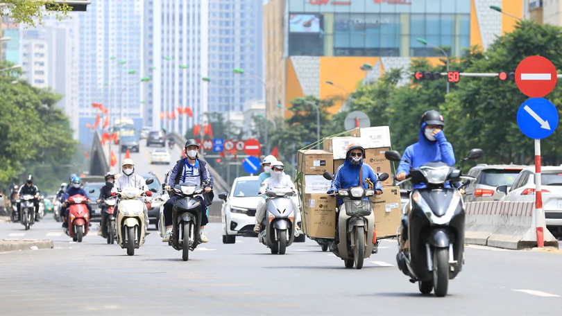 Thời tiết 15/7: Hà Nội nắng nóng, nhiệt độ cao nhất 37 độ