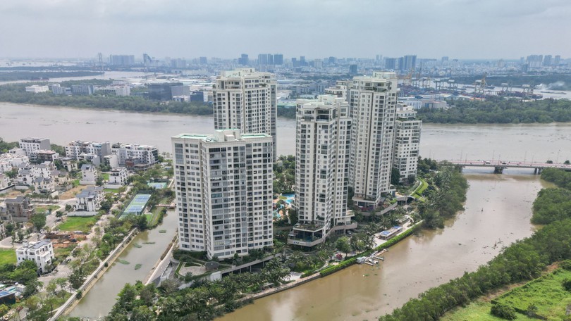 Thị trường BĐS TP.HCM lệch pha cung cầu trong quý II/2025