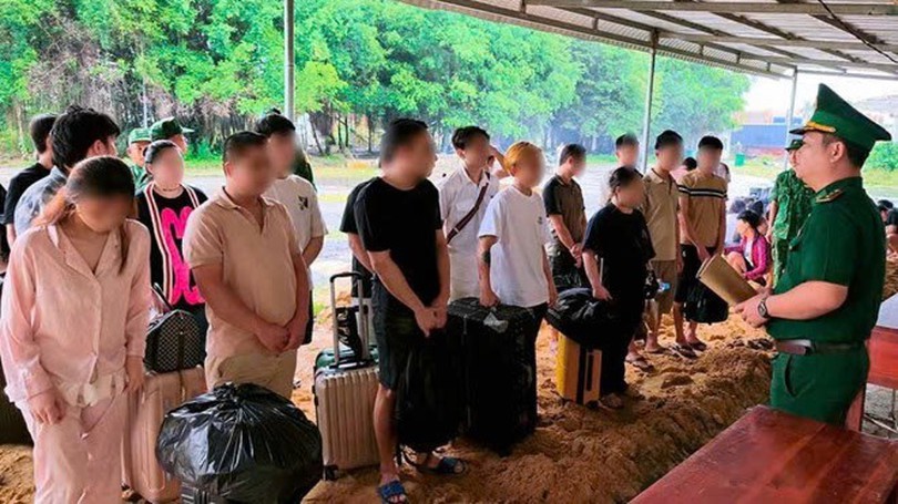 Hơn 140 người Việt bị bắt tại Campuchia vì lừa đảo trực tuyến
