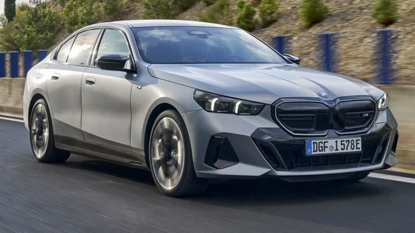 BMW gọi sửa chữa ô tô điện do lỗi phần mềm