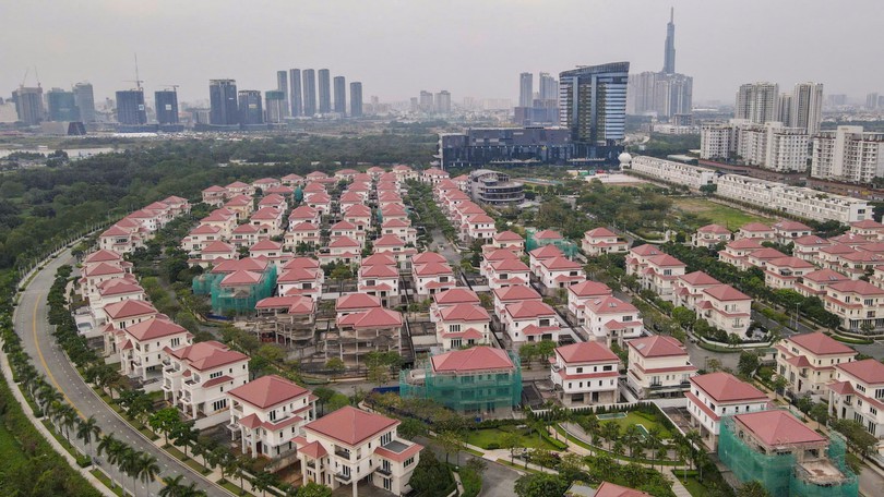 TP. Hồ Chí Minh: Nhà liền thổ khó bán vì giá cao