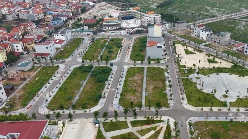 Khu tái định cư Văn Khê vẫn vắng bóng người