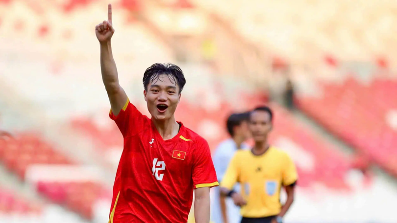 U23 Việt Nam ngược dòng thắng Philippines vào chung kết giải ĐNA