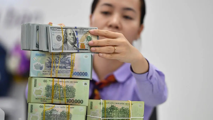 NHNN bơm tiền, hỗ trợ thanh khoản mạnh nhất 8 năm