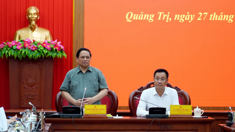 Thủ tướng làm việc với ban thường vụ tỉnh uỷ Quảng Trị