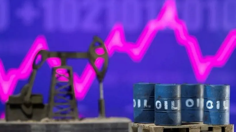 Giá dầu tăng hơn 2% sau thỏa thuận thương mại Mỹ-EU