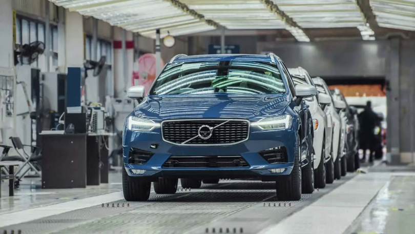 Volvo tạm dừng bán xe tại Mỹ vì thuế nhập khẩu