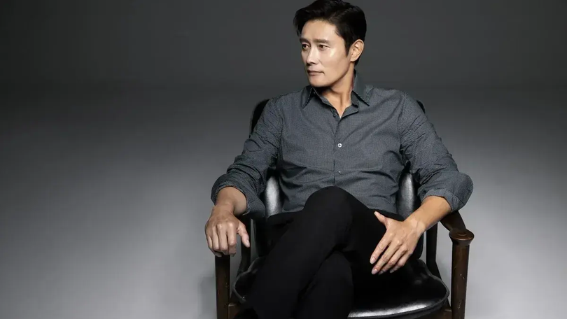 Tài tử Lee Byung Hun dẫn khai mạc Liên hoan phim Busan