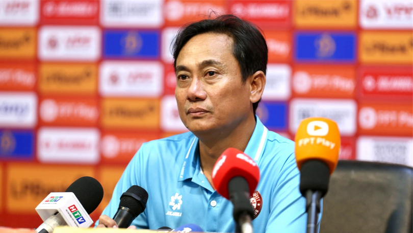 CLB TP. Hồ Chí Minh chia tay HLV Phùng Thanh Phương