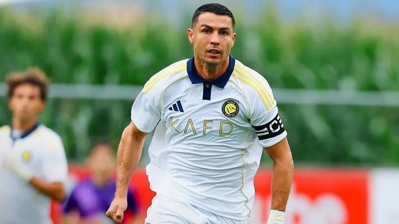 Ronaldo ghi bàn giúp Al-Nassr thắng ngược Toulouse
