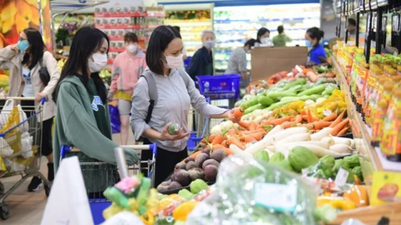 Chỉ số giá tiêu dùng 6 tháng tăng 3,27%