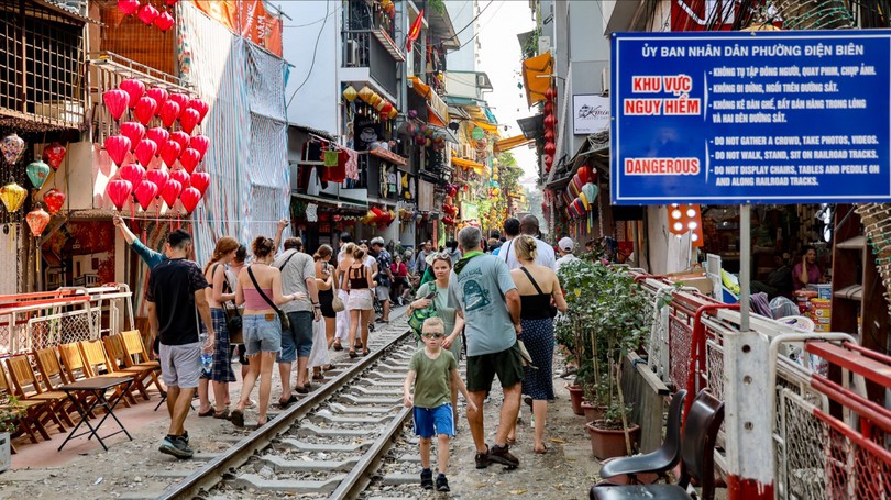 Check-in đường tàu: trào lưu nguy hiểm cần chấm dứt