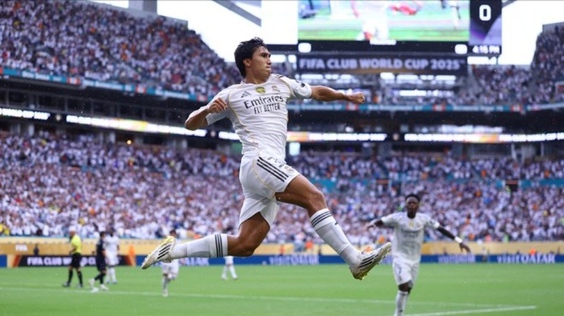 Gonzalo Garcia tái lập thành tích của Cristiano Ronaldo