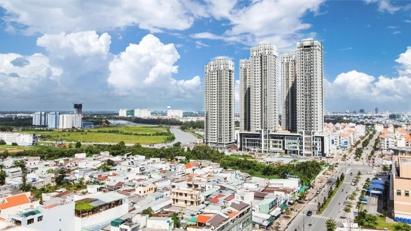 Vốn ngoại chảy mạnh vào bất động sản