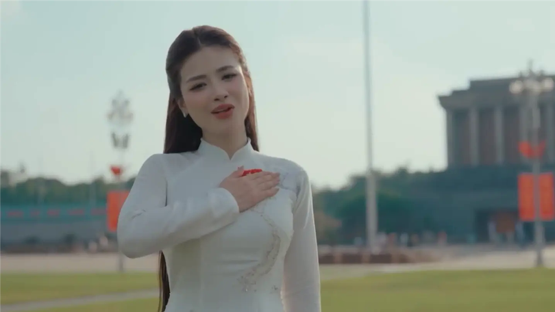 'Tổ quốc trong ánh mặt trời': Niềm tự hào của thế hệ trẻ