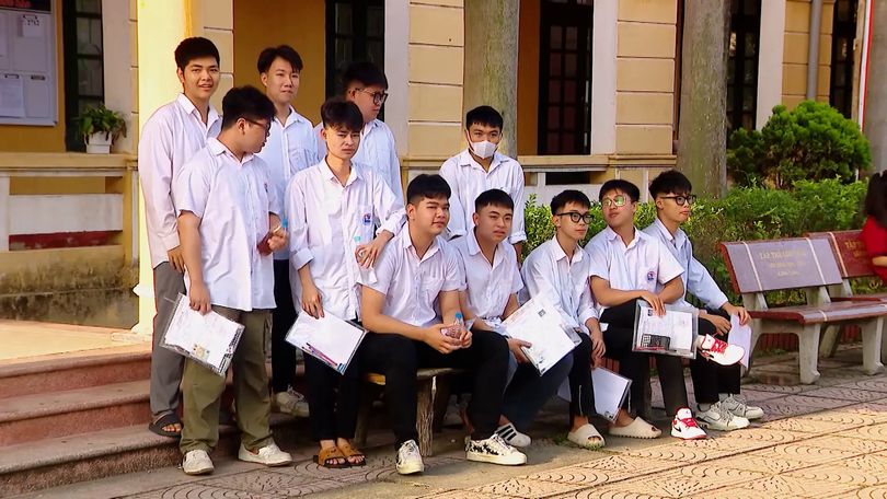 Thi tốt nghiệp THPT 2026 sớm hơn 15 ngày
