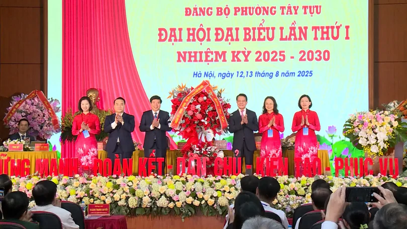 Phường Tây Tựu lấy chuyển đổi số làm động lực tăng trưởng