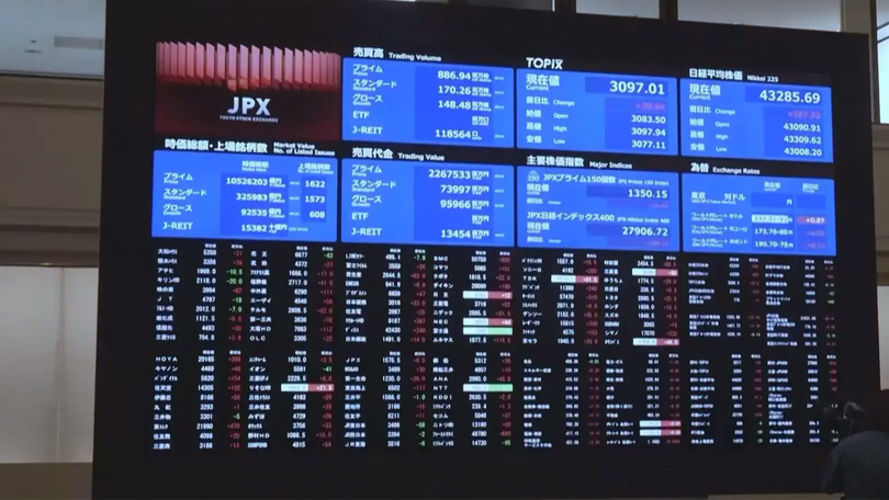 Chỉ số Nikkei của Nhật Bản lần đầu vượt mốc 43.000 điểm