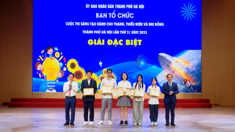 Trao giải cuộc thi sáng tạo dành cho thanh thiếu nhi