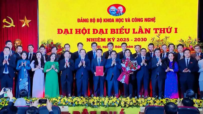 Thủ tướng dự Đại hội Đảng bộ Bộ Khoa học-Công nghệ