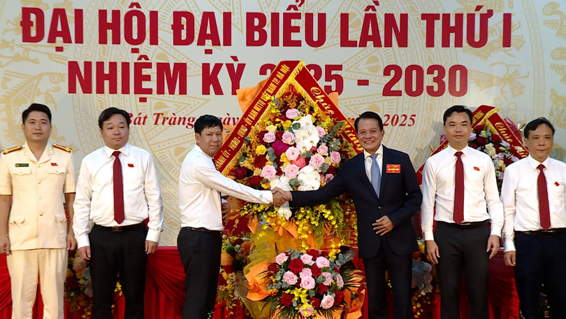 Bát Tràng phát huy giá trị làng nghề gắn với du lịch