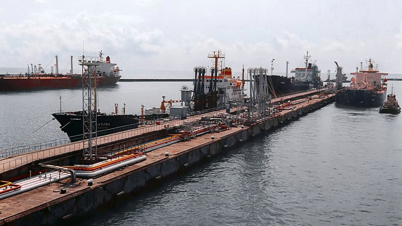 Ấn Độ 'quay lưng' với dầu Nga?