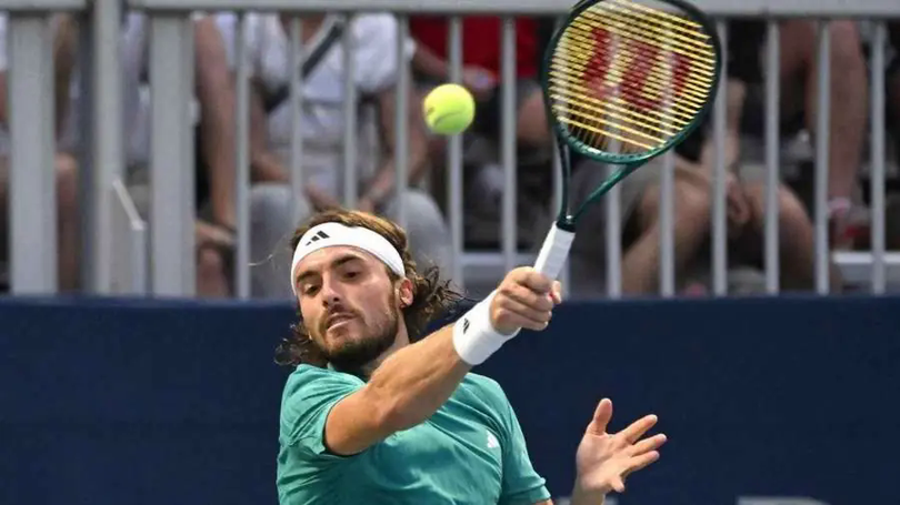 Stefanos Tsitsipas bị loại sớm tại Winston-Salem