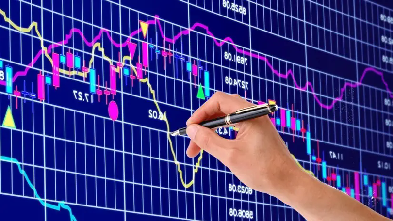 VN-Index sắp chinh phục mốc 1.700 điểm