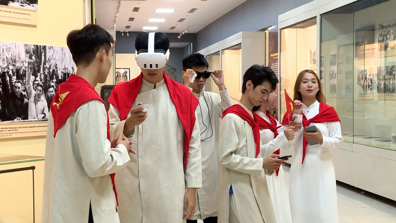 Bình dân học vụ: Khởi nguồn cho hành trình số hóa