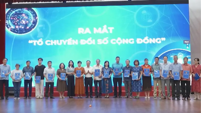 Phường Cầu Giấy ra mắt 55 tổ chuyển đổi số cộng đồng